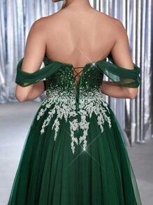 Glamrae Elegante vestido de noche de tren extra grande con escote alto, esmoquin, lentejuelas y bordado de hombros descubiertos en color verde oliva Lux Max para mujeres - Verde Oscuro - Ver 8