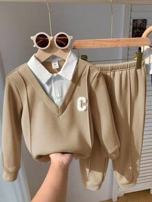 SHEIN 2件套男/女婴休闲卡其色拼接长袖翻领上衣和松紧腰裤套装，秋冬男婴米色套装，男婴休闲套装，男婴西装套装，男婴米色套装，男婴两件套秋季套装 - 卡其色 - 查看 6