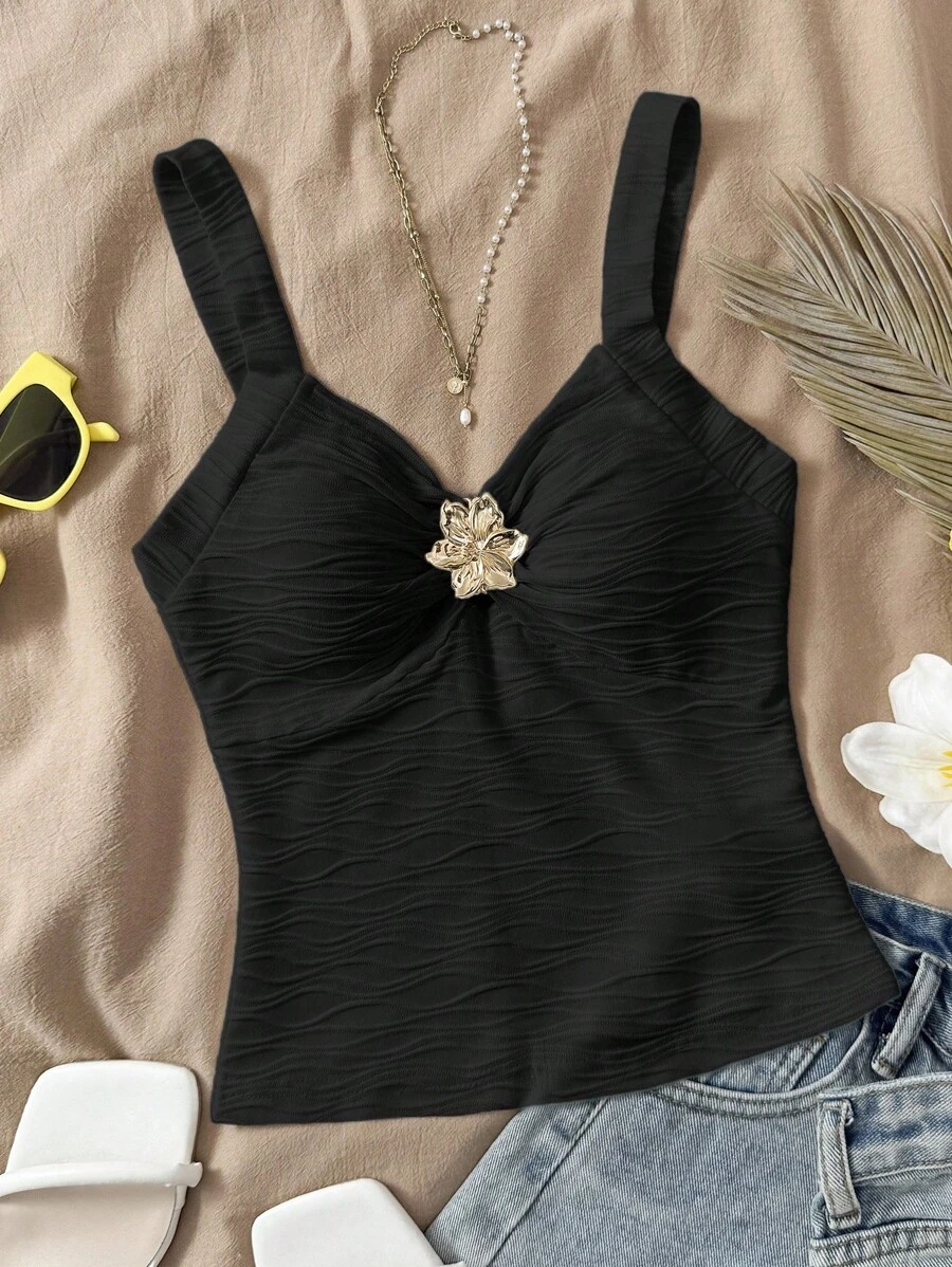 SHEIN LUNE Soleia Vacation V 领花卉金属扣白色针织纹理修身女式背心，适合度假、音乐节、波西米亚风格、节假日、下午茶约会 - 黑色 - 查看 1