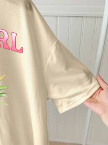 SHEIN EZwear Oversized Casual Minimalist Girls Trip Fruit & Floral Graphic Round Neck Short Sleeve T-Shirt For Women