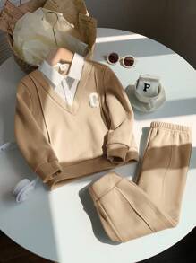 SHEIN 2件套男/女婴休闲卡其色拼接长袖翻领上衣和松紧腰裤套装，秋冬男婴米色套装，男婴休闲套装，男婴西装套装，男婴米色套装，男婴两件套秋季套装 - 卡其色 - 查看 2