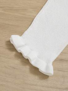 SHEIN 3件套婴儿可爱宽松长袖毛衣背心裤子套装女婴针织服装针织两件套幼儿中性女婴衣服女婴毛衣套装秋冬女婴针织套装 - 彩色 - 查看 8