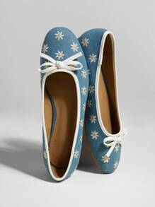 SHUZIA Women Floral Print Bow Decor Round Toe Cute Vacation Beach Casual Raffia Flats - Navy Blue - View 8