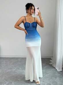 Islaluna Elegante y de moda vestido con corte en el bajo y degradado de azul a blanco sin mangas para mujeres, para verano