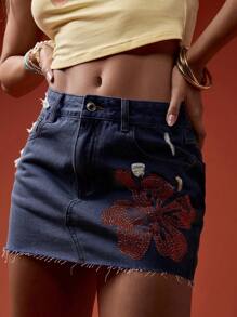MISSGUIDED Chân váy denim mini rách viền thô đính pha lê hoa dâm bụt mặc đi nghỉ mát bãi biển mùa hè váy jean cạp cao - Rửa tối - Xem 3