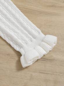 SHEIN 3件套婴儿可爱宽松长袖毛衣背心裤子套装女婴针织服装针织两件套幼儿中性女婴衣服女婴毛衣套装秋冬女婴针织套装 - 彩色 - 查看 6