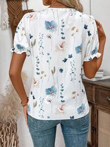 SHEIN LUNE Women's Vacation Leisure Floral Print Contrast Lace Puff Sleeve Shirt,Short Sleeve Tops