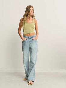 Nöista Áo croptop cổ yếm màu xanh ô liu thanh lịch với dây buộc bên hông có thể điều chỉnh. Được làm từ chất liệu mềm mại, co giãn, hoàn hảo cho mùa hè. - Màu Khaki - Xem 5