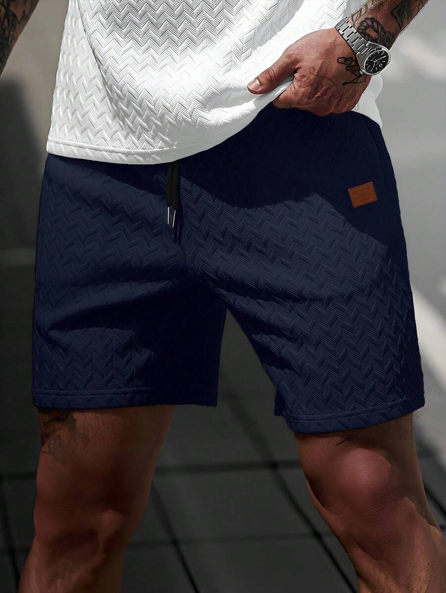 Manfinity CasualCool 男士夏季提花抽绳短裤，带皮革贴片，送给男朋友或丈夫的优雅礼物 海军短裤 男士海军蓝短裤 男士海军短裤 海军蓝泳裤 男士海军蓝泳裤 - 寶藍色 - 查看 1