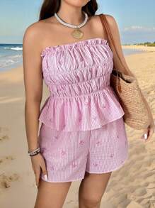 SHEIN LUNE 2pcs/Set Plus Size Women Striped Bow Pleated Tube Top And Shorts Set, Vacation Back To School Lounge Sets For Women Beach Tube Top With Elastic Band To Prevent Exposure Curve Women Two Pieces Outfits For Daily Wear High-Level Chic Fall Teacher Outfit Spring/Summer/Autumn 2 Pieces Set