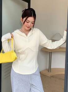 Dazy Plus 大码女式纯色连帽短款长袖T恤，适合春秋季节穿着 - 杏色 - 查看 6