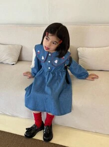 SHEIN 女童秋季可爱刺绣大领长袖时尚高端西式牛仔连衣裙，适合秋季郊游、露营、度假和生日派对 - 藍色 - 查看 1