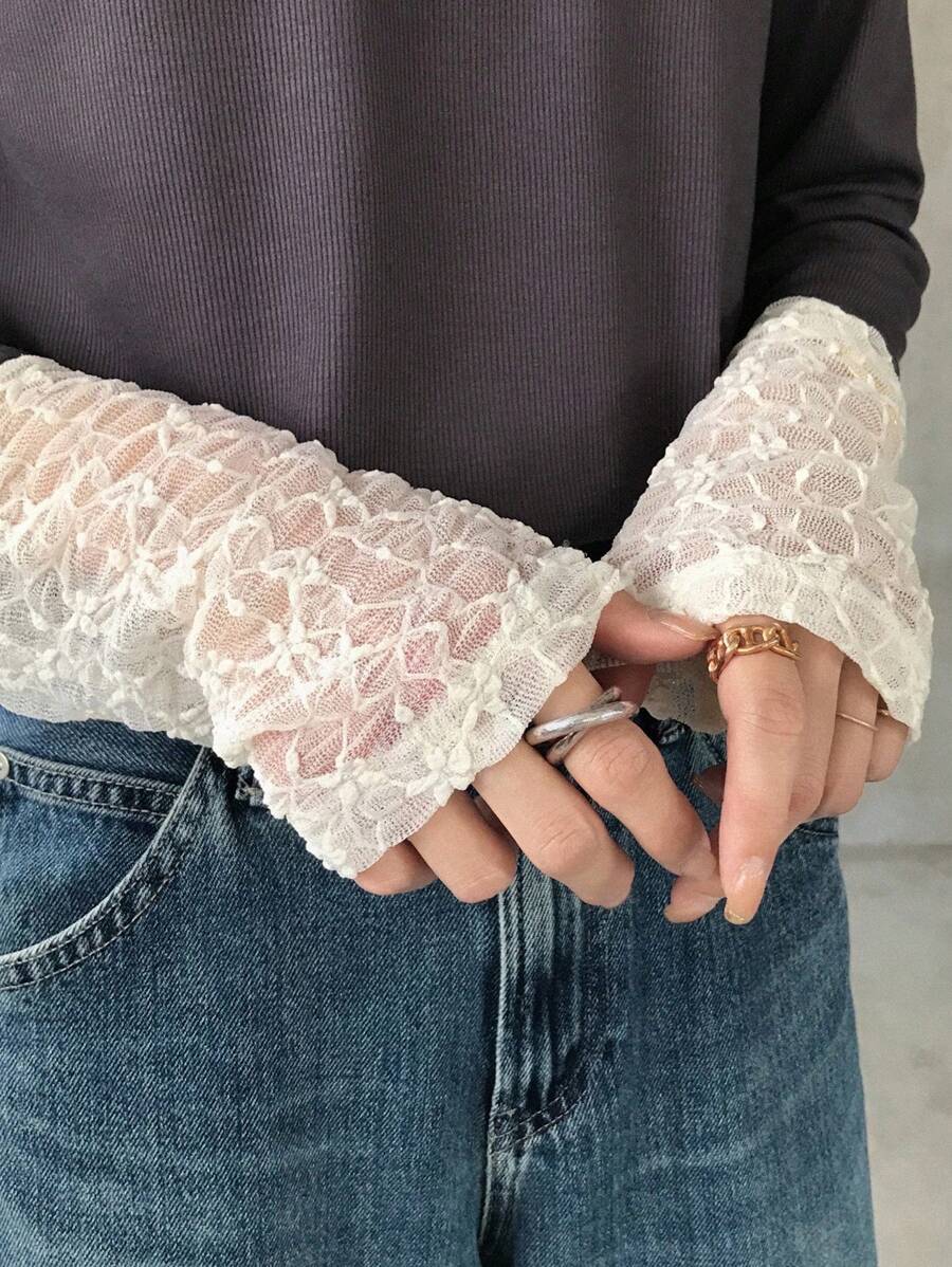 FRIFUL Women's Dark Grey Round Neck Long Sleeve Cuff Splice Sheer Lace Fabric Casual Slim Fit T-Shirt, Versatile For Autumn