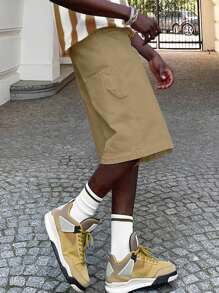 Manfinity Hypemode 男士休闲纯色宽松短裤，夏季 - 卡其色 - 查看 3