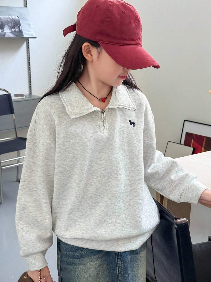 DAZY Tween Girls Embroidered Thermal Lined Stand Collar Sweatshirt, Fall