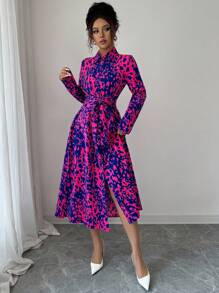 SHEIN LUNE Vestido largo con manga larga y cuello en V profundo con abertura, estampado de moda para mujer, outfit - Multicolor - Ver 4