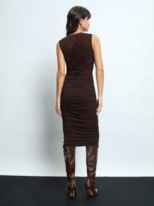 Maija Đầm nữ màu trơn thanh lịch, xếp ly eo, cổ tròn, không tay, ôm dáng, dài đến đầu gối, chất liệu hơi xuyên thấu, thích hợp cho tiệc tùng, Tết Nguyên đán, trang phục thu thanh lịch, đồ nữ, đầm màu nâu. - màu nâu - Xem 3