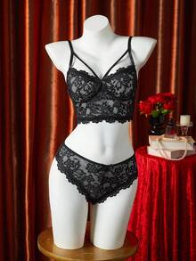 2件套女士优雅性感蕾丝内衣套装