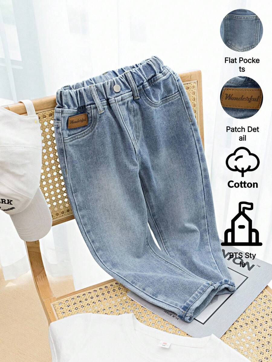 SHEIN Playful Pals Denimly 男童淺藍色牛仔褲,寬鬆版型鬆緊腰長褲,適合返校季、夏季、80年代風、職業日、學校與戶外玩耍 - 中等水洗藍 - 查看 1