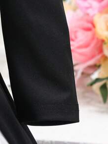 女婴撞色喇叭裙摆泡泡袖派对连衣裙，适合春秋季母女亲子装，黑白连衣裙，女婴黑色连衣裙，女婴黑白连衣裙，黑白派对连衣裙，女婴秋冬季 - 黑與白 - 查看 5