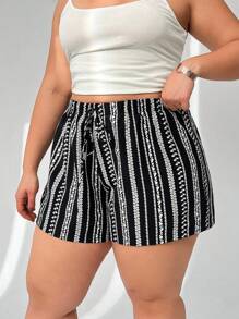 Solflare Pantalones cortos casuales sueltos con estampado monocromático de talla grande