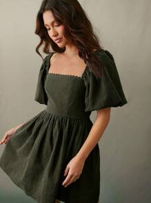 WESTFADE Đầm Babydoll tay bồng cổ vuông viền sò kẻ cao bồi nhung kẻ - màu xanh lá - Xem 3
