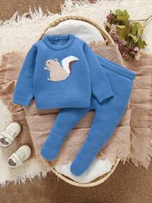 SHEIN 2pcs Cute Squirrel Jacquard Knit Baby Sweater Set, Round Neck Long Sleeve Top + Footed Pants, Casual Newborn Outfits Knitted Baby Boy Blue Outfit Baby Boy Winter Set Knit Two Piece Toddler Toddler Knit Set Squirrel Baby Outfit - Blue - View 4