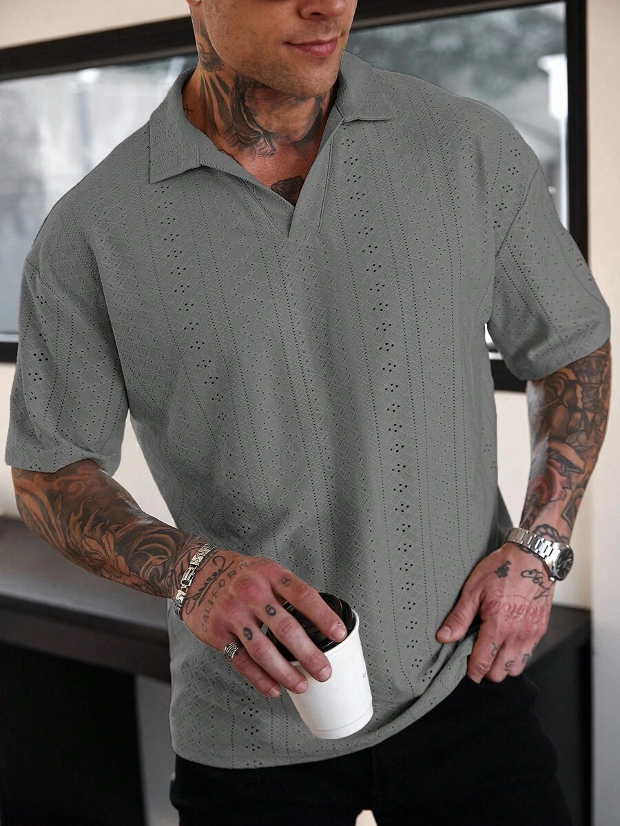 Manfinity Homme 男士休闲纯色镂空针织短袖 Polo 衫，夏季 - 灰色 - 查看 1