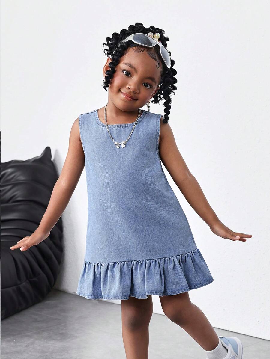 小女孩蓝色牛仔无袖短款荷叶边连衣裙，女童春夏休闲度假乡村波西米亚风装，女童沙滩装，女童西部街头装，春假装，狂欢装节日牛仔连衣裙 - 淺色水洗藍 - 查看 1