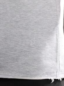 SUMWON 原始边缘性能 T 恤插肩袖设计原始领口细节街头风格都市运动服破洞接缝休闲街头装健身房训练 T 恤未完成下摆运动服运动服 - 淺灰色 - 查看 6