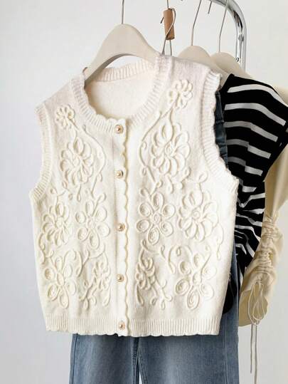 Franclia 时尚百搭纯色刺绣针织背心，全白针织衫，适合大学休闲春季穿搭