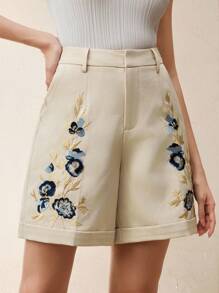 Anewsta 夏季新款女士刺绣花卉卷边休闲短裤 - 杏色 - 查看 4