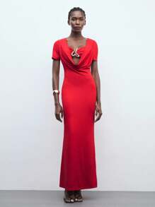 Maija 女士红色无袖镂空金属装饰性感优雅夏季连衣裙，适合生日、节日派对、庆典宾客、教堂、正式场合及乡村音乐会等场合穿着。