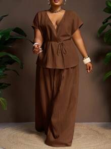 Veslaya 2025 Frühling/Sommer Neue Lässig Bürooutfits für Frauen, Business Lässlich, Ausgehen, Date Night, Arbeitskleidung, Old Money Stil, Schulanfang, Europäischer Sommerstil in Stockholm, Lehreroutlooks - Elegant, Verfeinert, Geeignet für Partys, Geburtstage, Pendeln, Grundlegende Einfarbig Beige Strukturierter Stoff Tiefer V-Ausschnitt Lockerer Taillengürtel Kurzarm Top und Hose 2 Stücke Set, Große Größen