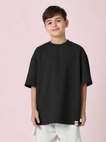 SUMWON T-shirt casual a maniche corte con grafica di , "Call My Stylist", collezione urban fashion, stampa sul retro con dettagli del numero di assistenza - nero - Visualizzare 2