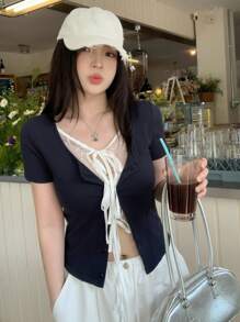 DAZY Áo khoác cardigan ren hở vai 2 trong 1 màu tương phản mùa hè dành cho nữ, cổ khoét sâu, buộc dây, buộc ren, áo crop top - Màu xanh hải quân - Xem 6