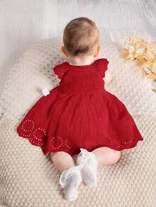 SHEIN Newborn Baby Girl Floral Trim Round Neck Ruffle Waist Dress - Red - View 2