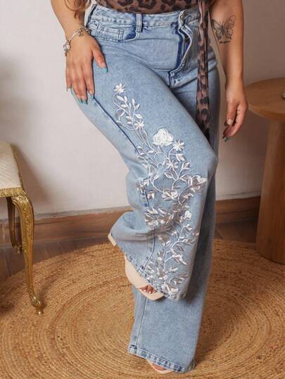 Lupita Cardoza Elegant Embroidered Floral Design Ladies Long Pants, Vacation Style, Suitable For Valentine's Day, Chinese New Year