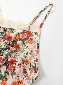 SHEIN VCAY 大码女式夏季休闲度假花卉印花撞色蕾丝吊带背心 - 杏色 - 查看 4