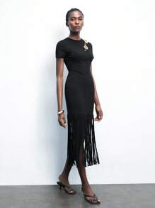 Maija Váy mùa hè màu đen dành cho nữ, cổ tròn có họa tiết hoa vàng ở vai, dáng ôm vừa vặn, tay ngắn, viền tua rua bồng bềnh, thời trang thanh lịch gợi cảm cho ngày lễ, kỳ nghỉ, lễ hội âm nhạc và phong cách cổ điển - màu đen - Xem 7