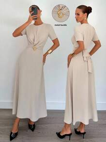 Siren Gaze 女士纯色腰部褶饰金属扣装饰短袖连衣裙，优雅束带连衣裙 - 杏色 - 查看 5