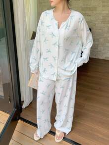 Dazy Plus Bowknot Floral Print Loose Long Sleeve Top & Pants Pajama Set, Casual Sleepwear For Women Plus Size, Fall Clothes - White - View 8