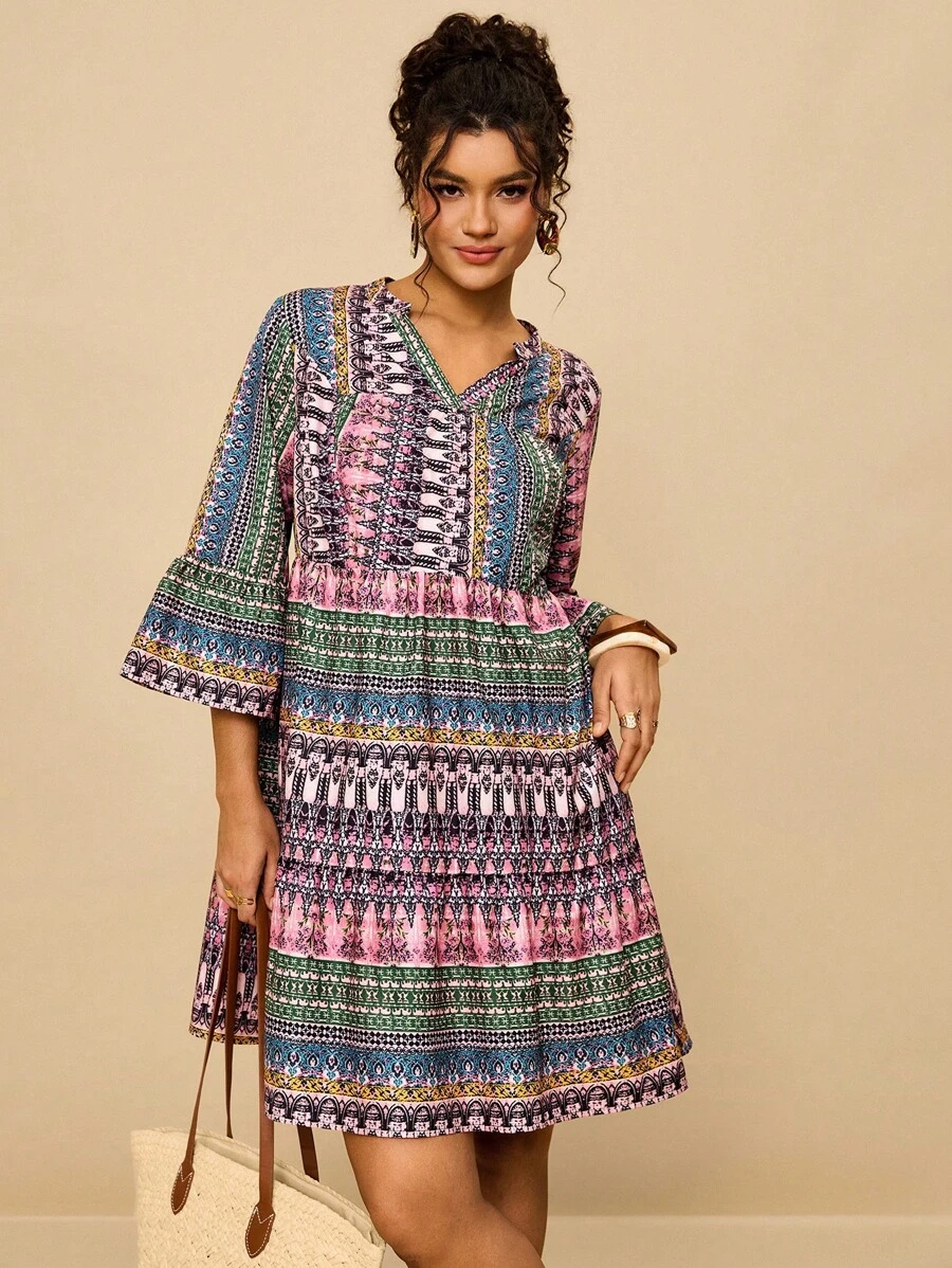 SHEIN VCAY Sukienka damska w paski, dekolt w serek, rękawy 3/4, plus size, krótka, marszczona w talii, luźna, swobodna, w stylu boho, do kolan, odpowiednia na lato i jesień - Wielokolorowe - Zobacz 1