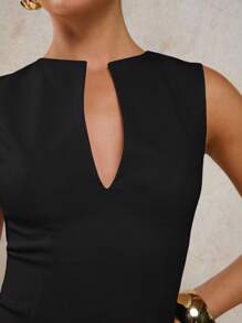 COSMINA 女士简约通勤纯色缺口领修身吊带背心，夏季