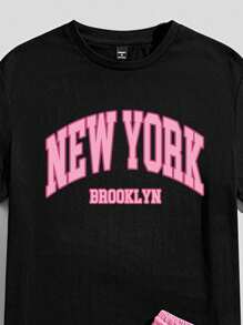 Manfinity Hypemode 简约学院风拱形文字印花男式标准尺码黑色短袖上衣和粉色短裤 T 恤套装