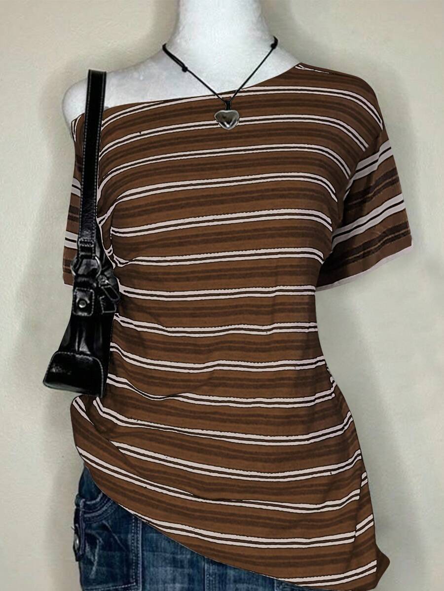 SHEIN Áo thun nữ họa tiết sọc kỹ thuật số hở vai cỡ lớn - Nhiều màu - Xem 1