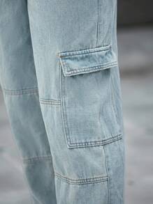 Manfinity Homme 宽松版型男式棉质工装牛仔裤，带翻盖口袋 - 藍色 - 查看 5