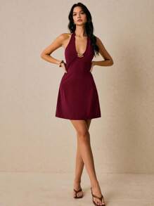 Poéselle 女式酒红色无袖U领时尚金属扣装饰迷你连衣裙 - 酒紅色 - 查看 5