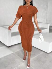 SOLERSUN Solid Asymmetrical Shoulder Texture Fabric Maxi Dress - Rust Brown - View 5