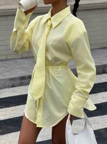 SHEIN EZwear 女装秋季新款奶油黄色系腰垫肩领长袖衬衫